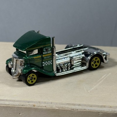 Fast Bed Heuler  von Hot Wheels  - Modellauto Mattel 2013
