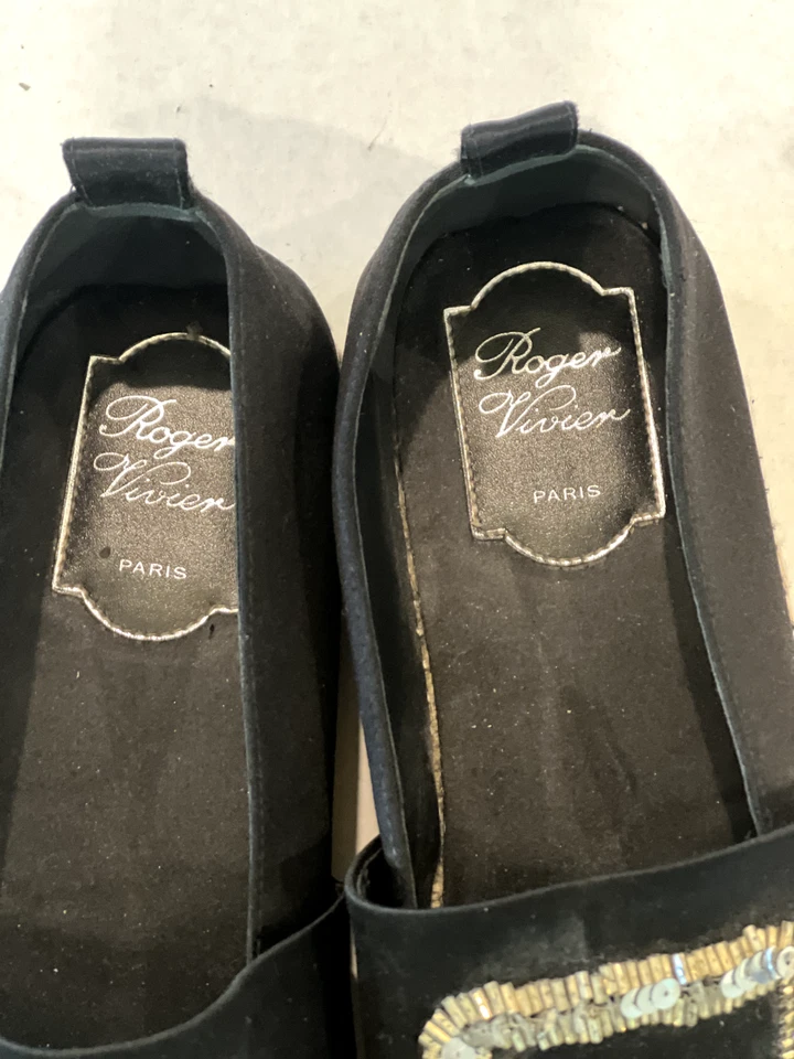 Alpargata plana de satén con lentejuelas Roger Vivier, negra talla 39,5 Foto 4 de 4