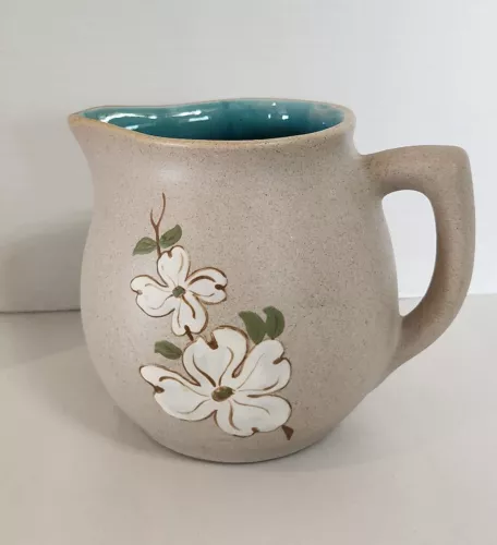 Vintage Pigeon Forge Pottery Dogwood Flower Stoneware Pitcher Blue Interior 5"H