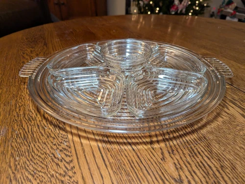 7 piece Anchor Hocking clear Manhattan relish Serving tray triangle dishes 14"