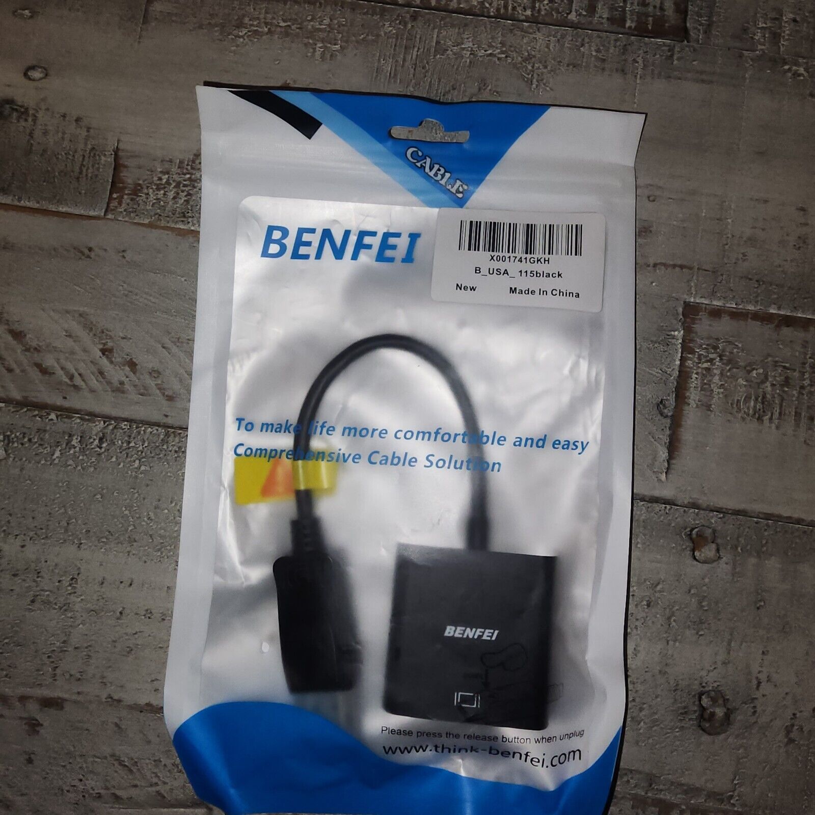 NEW Benfei 000181BLACK HDMI to VGA Cable