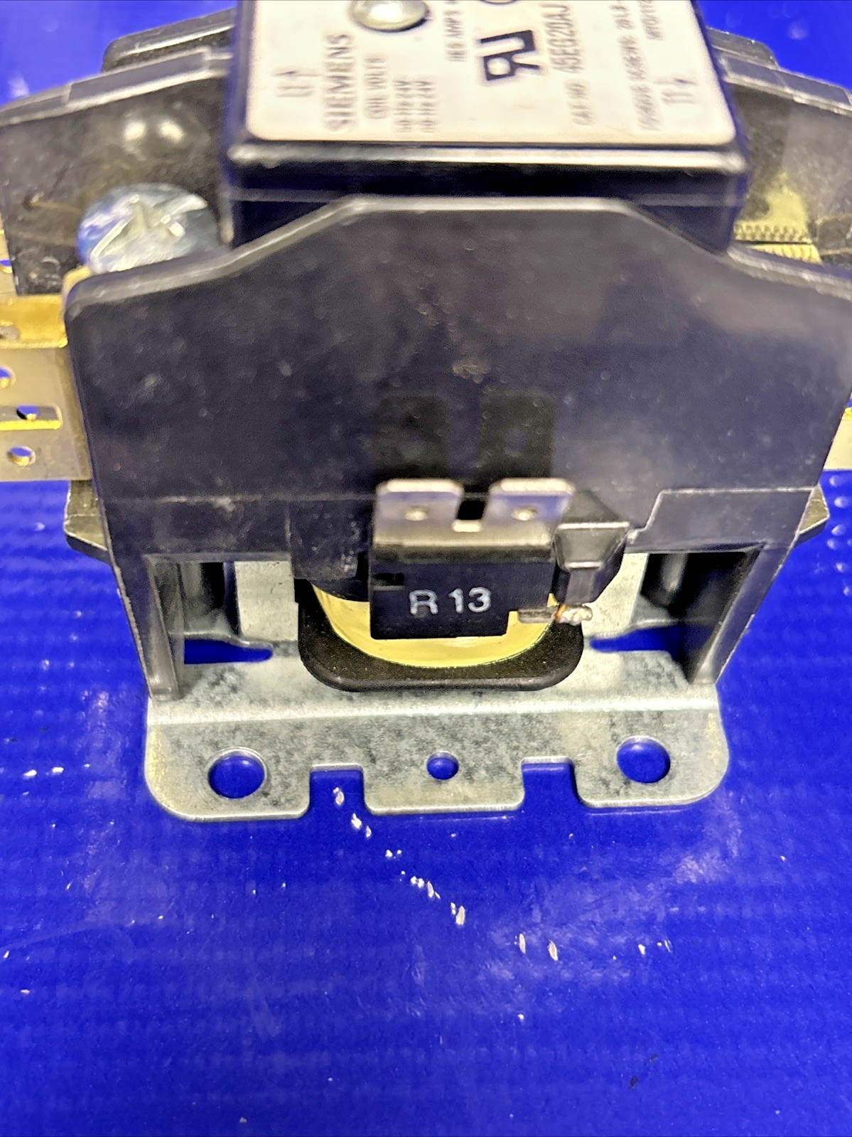 AIR CONDITIONING  DP Contactor FLA 30A 2P 24V Coil FITS SIEMENS 45EG20AJ 🟦