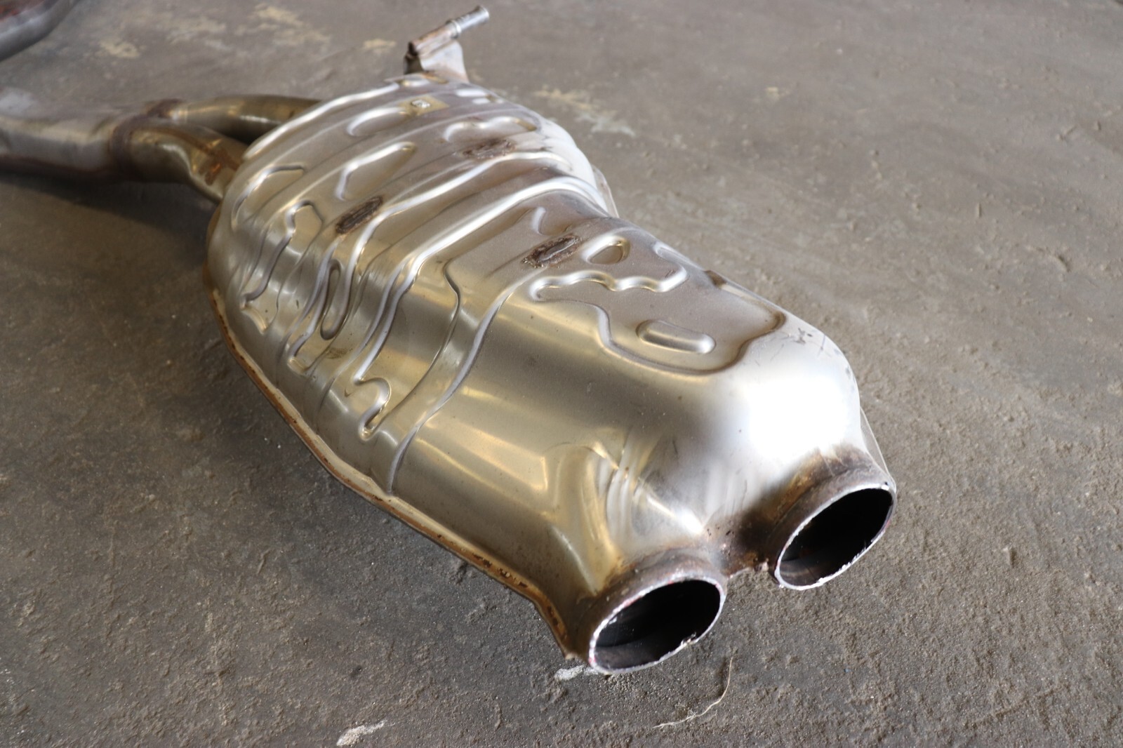 2019 18 19 AUDI S5 A5 SPORTBACK EXHAUST MUFFLER DUAL TIP 8W0253611 3.0