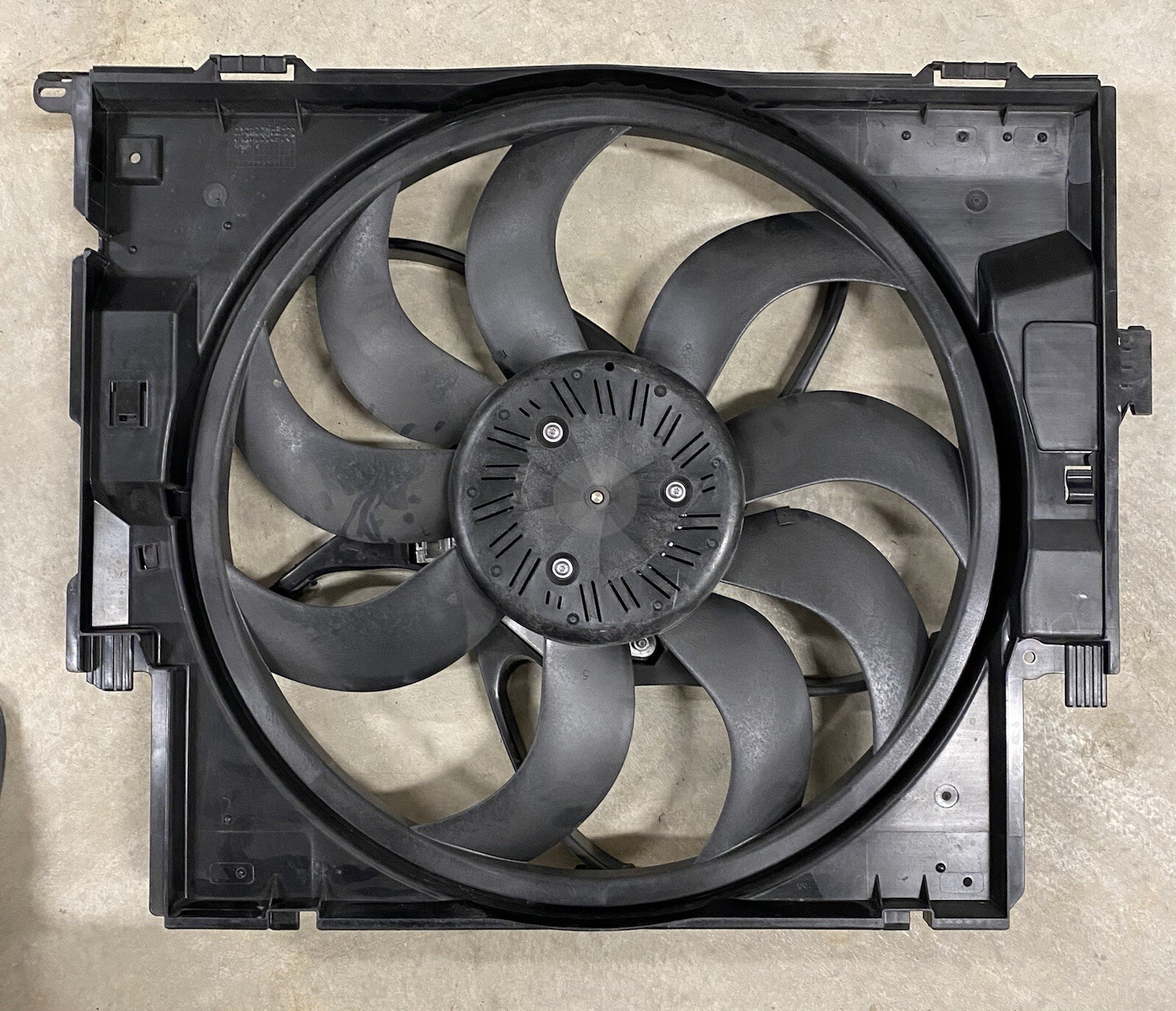 Radiator Fan Motor 8641947 Fits 12-16 BMW 328i 91384 for sale 