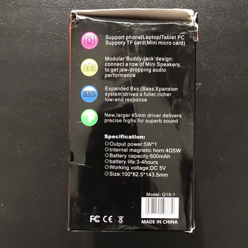 Tintenfisch Spiel rot Bluetooth Lautsprecher NEU Box Verschleiß - Bild 2 von 6