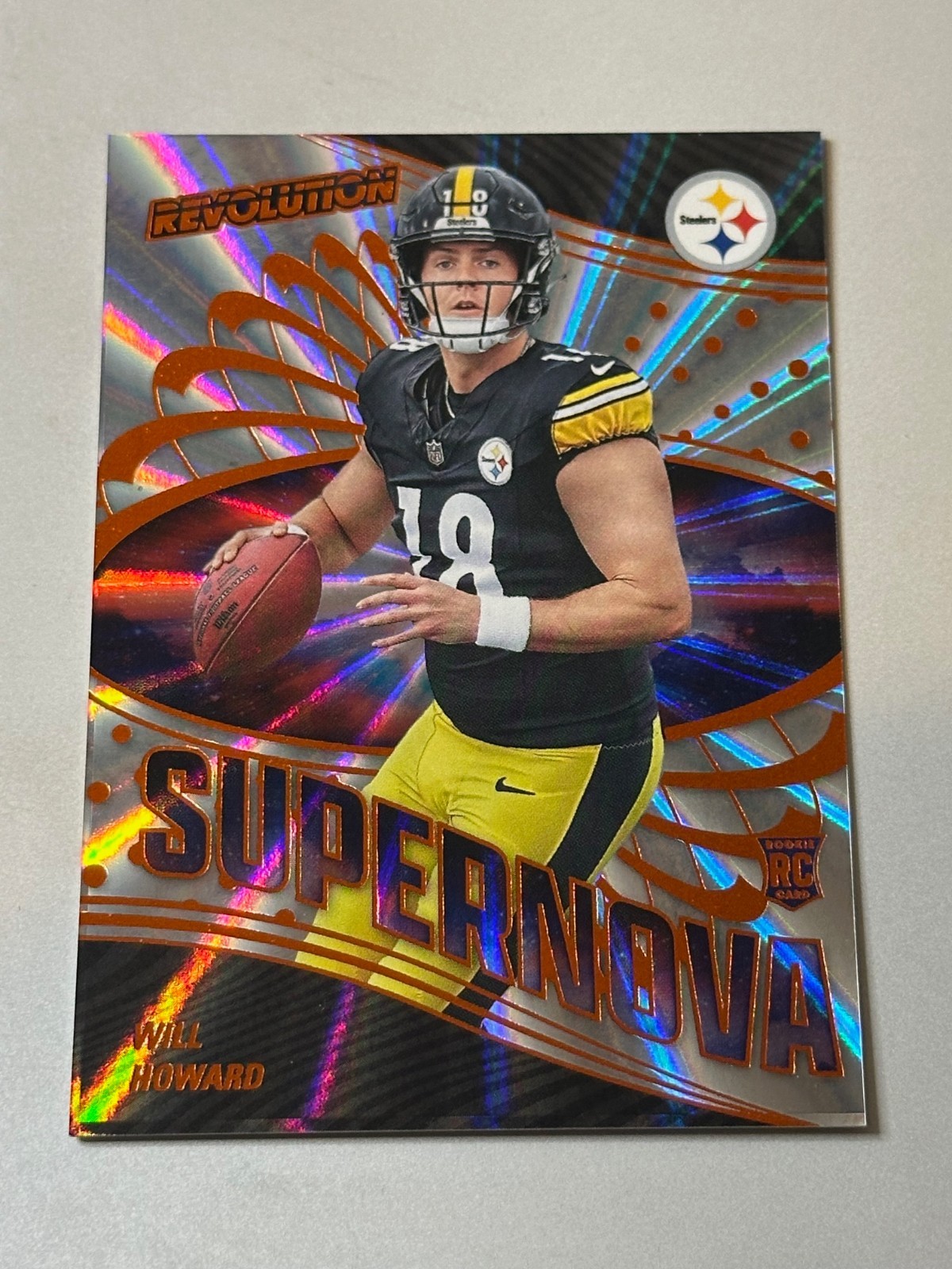 2025 Panini Revolution Will Howard #23 Supernova Sunburst Parallel RC /18