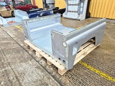 9) INDUS SILVER TDCI Land Rover Defender 90 SW REAR BODY TUB + STEP WHEEL ARCH