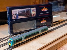 Bachmann 00 Gauge Midland Mainline Class 170 Turbostar 32-450 BNIB