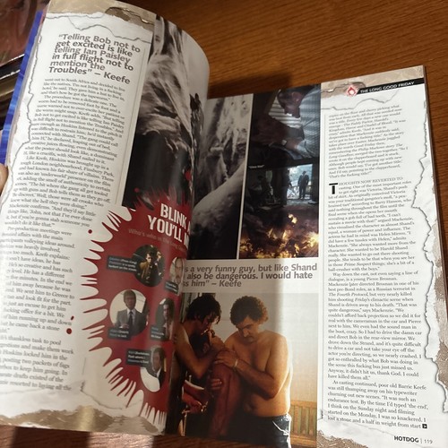 VTG 2004 Hotdog Magazine 55: Jude Law Sky Captain And Alfie / Alien vs Predator - Picture 5 of 9