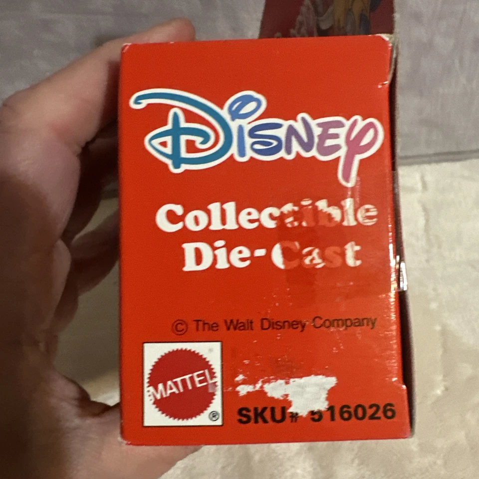 FIGURA DE COLECCIÓN DISNEY MINNIE MOUSE CON COCHE FUNDIDO A PRESIÓN EN CAJA MATTEL ARCO #6466 Foto 3 de 4