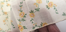 Vtg 11" SQ Yellow Linen HANDKERCHIEF Hanky Roses Vine Floral g