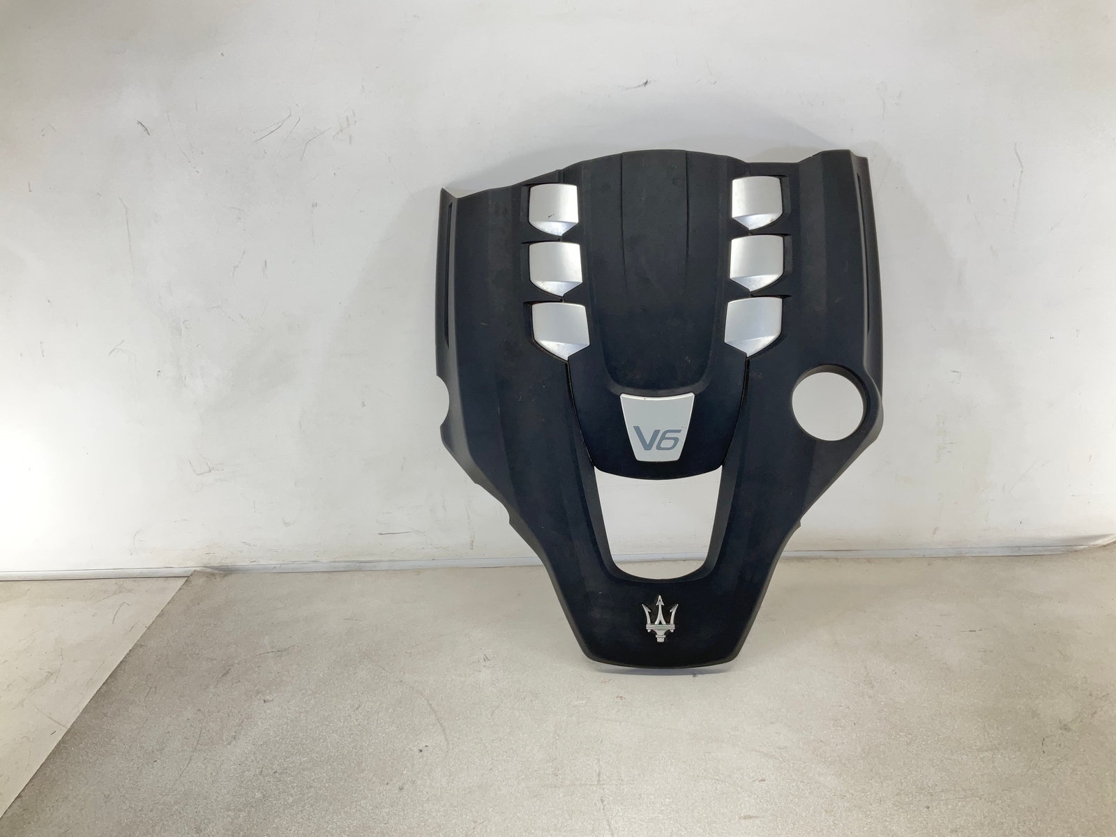 17-18 MASERATI Levante 3.0L Engine Motor Top Cover Panel OEM CM