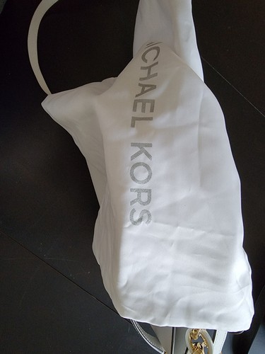Michael Kors White Handbag NEW - Picture 14 of 16