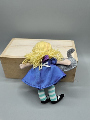 Alice's Adventures In Wonderland Robert Sabuda Set Of 4 Plush Dolls 2003 - Picture 7 of 12