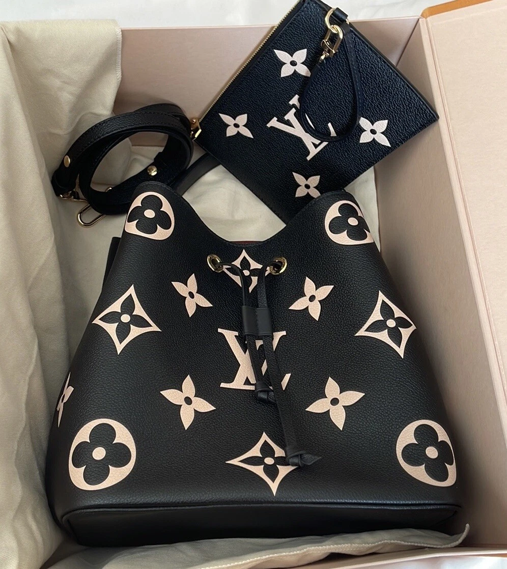 Louis Vuitton Black NeoNoe MM M45497– TC