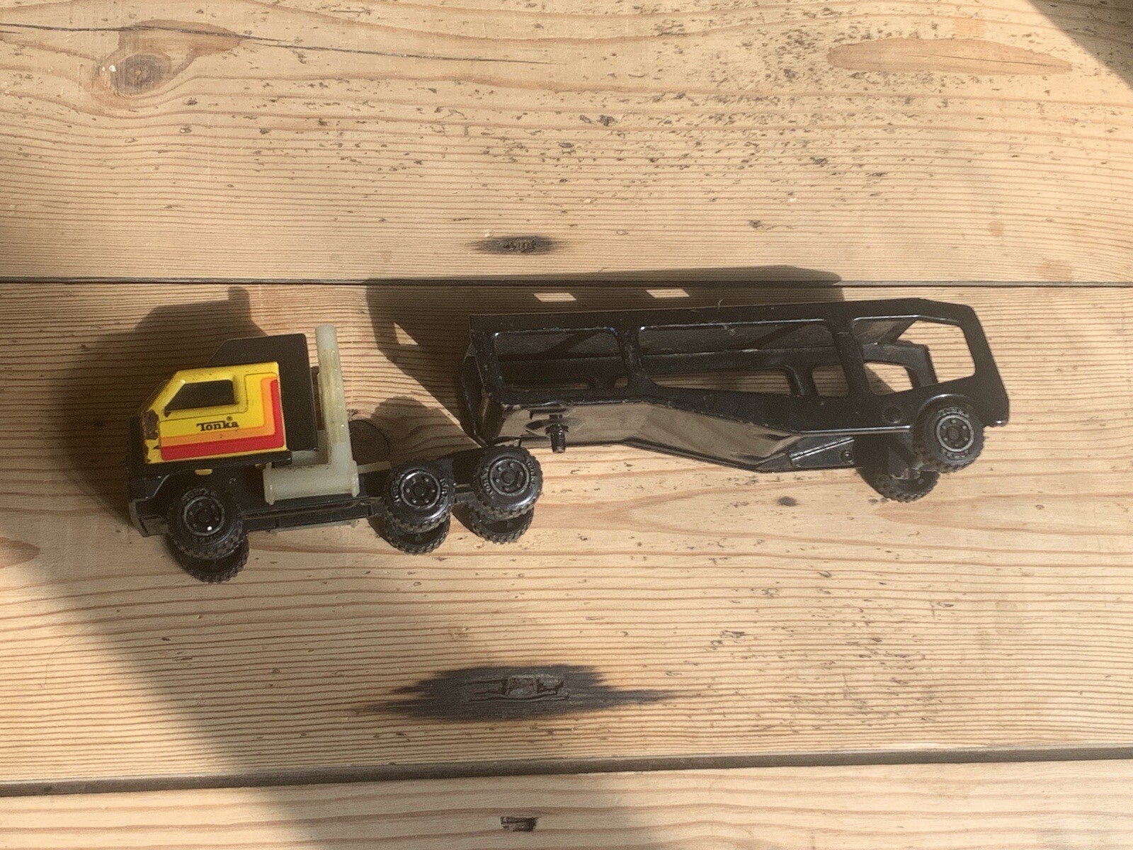 Picture 4 of 12