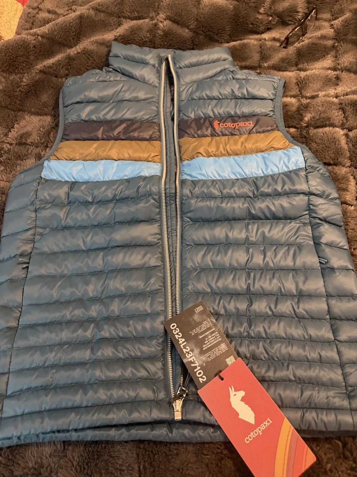 Cotopaxi Fuego Men's M 800 Fill Down Full Zip Striped Puffer Vest Blue image 5