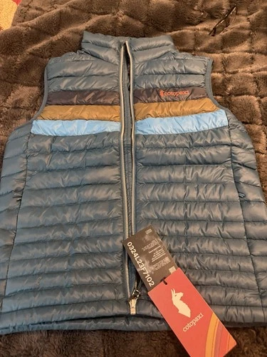 Cotopaxi Fuego Men's M 800 Fill Down Full Zip Striped Puffer Vest Blue image 5