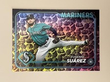 2024 Topps #231 Eugenio Suárez Holiday Eggs