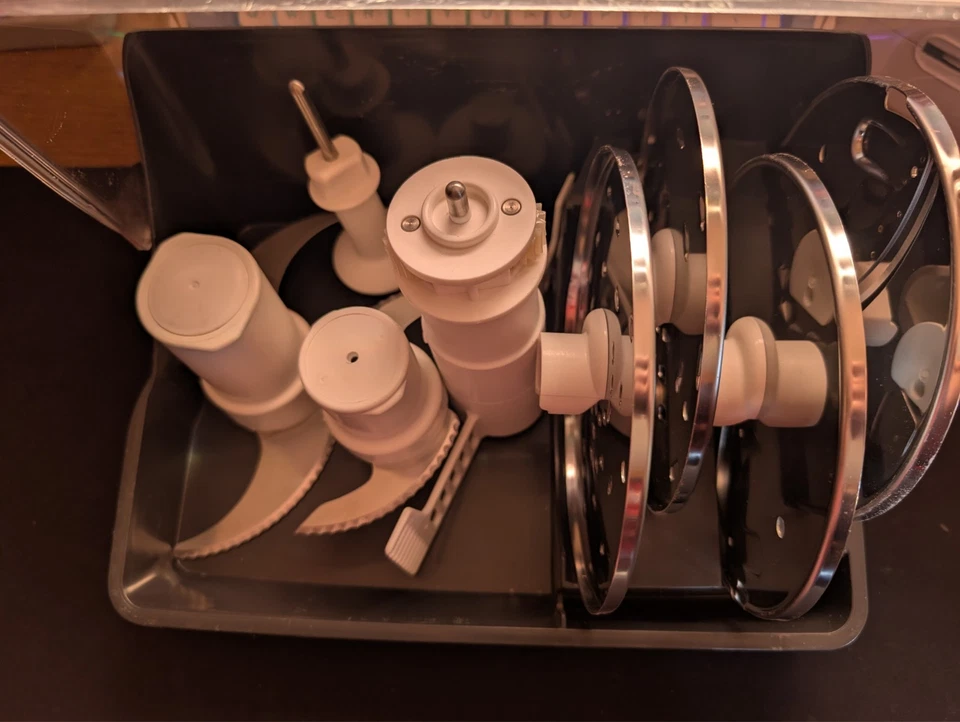 Juego de accesorios para procesador de alimentos Magimix Compact 3200 XL discos cuchillas estuche de almacenamiento Foto 3 de 4