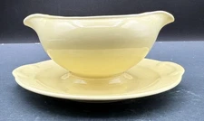 LuRay Pastels Yellow Gravy Boat, Vintage 1940s Taylor Smith & Taylor. Loc:EBO