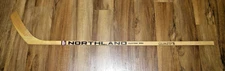VINTAGE CHICAGO BLACKHAWKS TEAM ISSUE DENNIS HULL GUNZO'S NORTHLAND HOCKEY STICK
