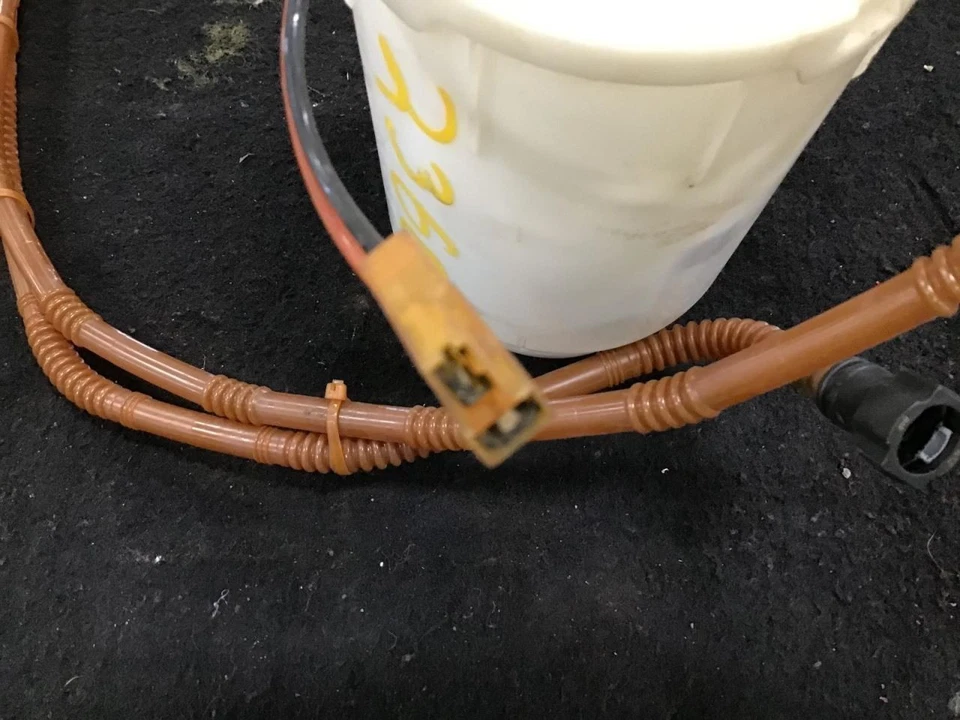 Fuel Pump Assembly Tank Mounted Gasoline Fits 07-10 AUDI Q7 431555 Foto 2 de 4