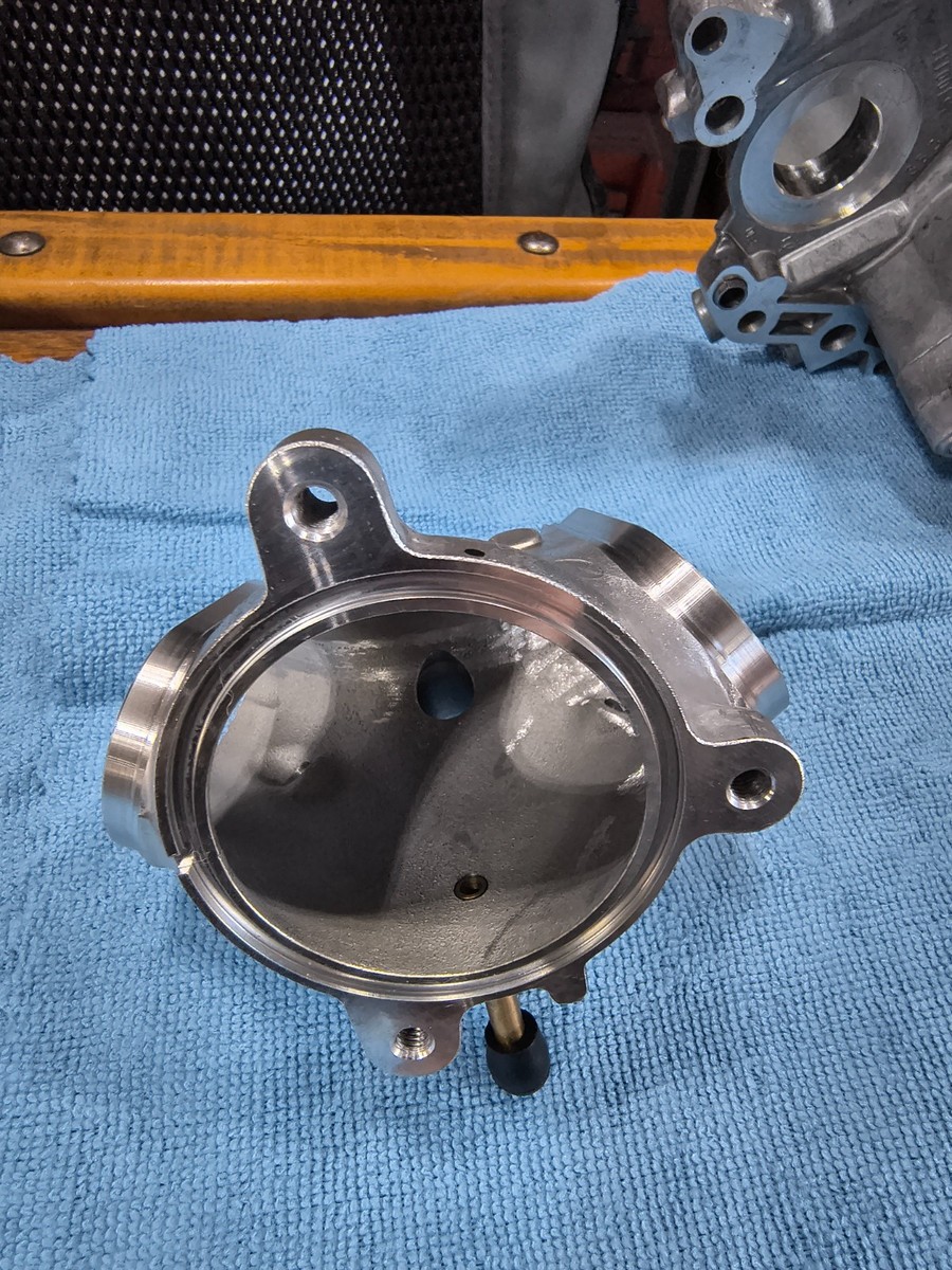 2024 Harley Davidson OEM 27200064 / 27300197 CVO 121 58mm Throttle