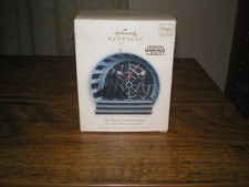 Hallmark Keepsake  The Final Confrontation  Star Wars Ornament