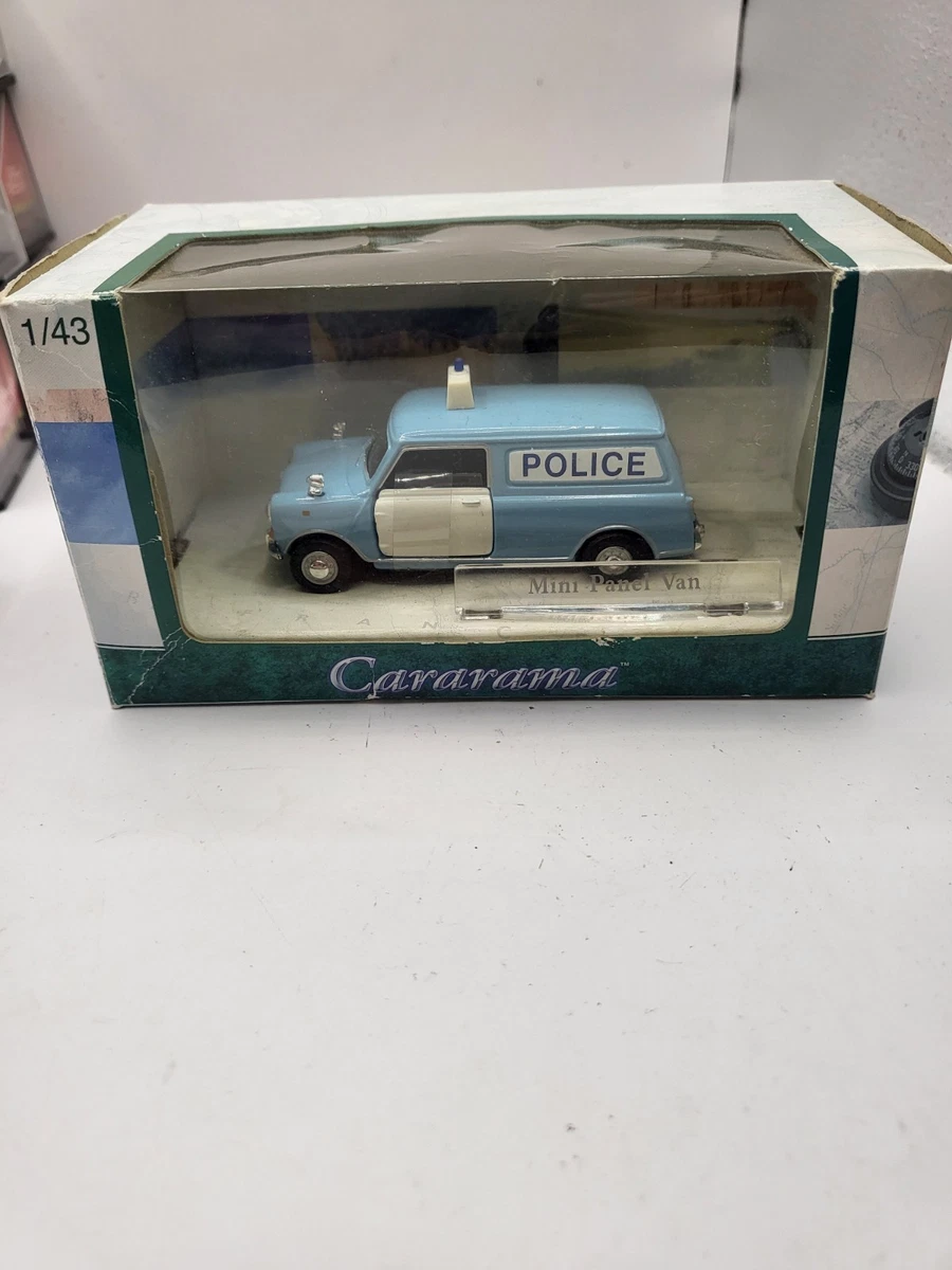 Ford Transit Police Croatie – Cararama 1/43 – Modèle Police Collection
