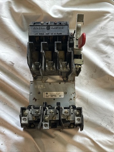 General Electric Spectra Series Fusible Panelboard Mount 60 Amp 3 Pole 600 V