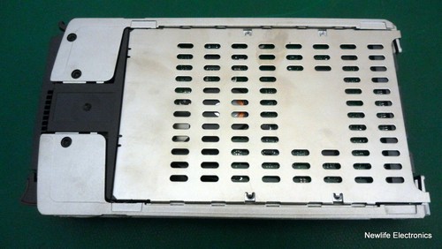 HP 366023-001 300GB 10,000 RPM 3.5 in. Fiber Channel HDD 404394-003 BF3005A478 - Picture 6 of 7