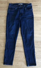Levi's 721 High Rise Skinny Ankle Jeans Denim Women’s Size 29 Perfect For Fall