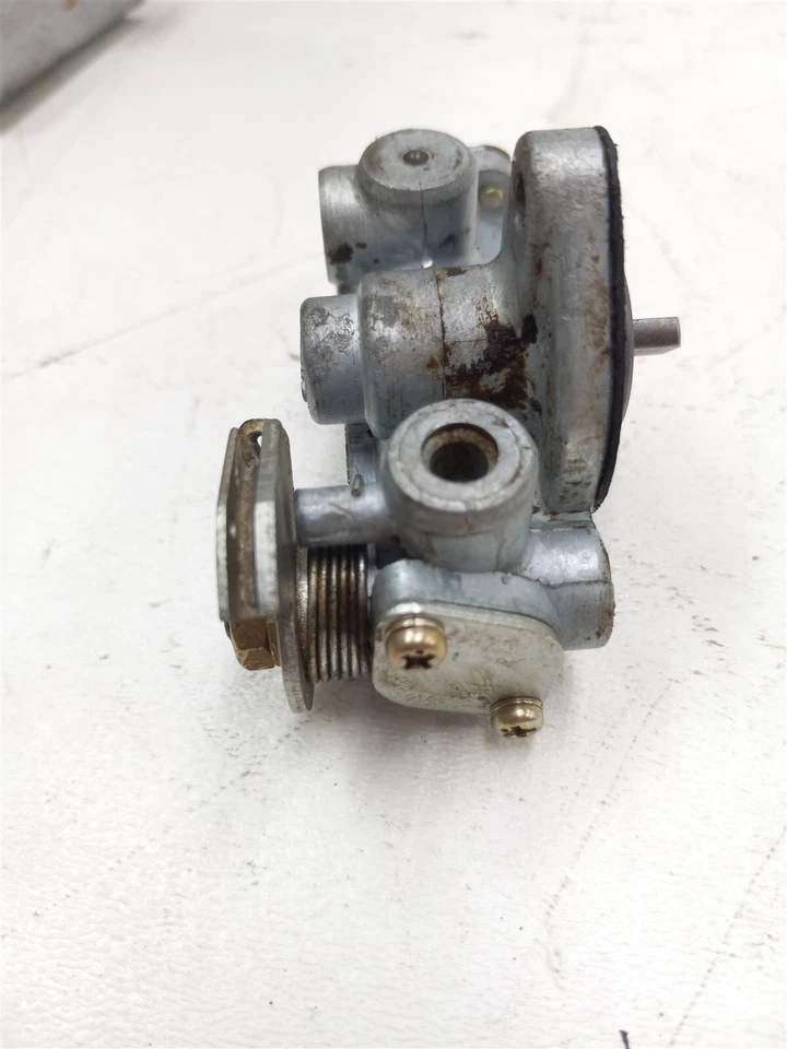 Bomba de aceite buena motor Kawasaki 90 MC1 MC90 1974 1975 PA AP-125 Foto 4 de 4