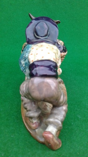 BESWICK - SPANIARD PUSHING A DONKEY FIGURINE - 1224 - RARE. - Picture 9 of 10