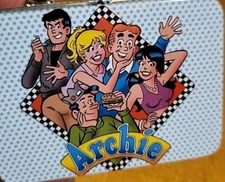 Carlton Cards Heirloom Lunch Box Archie’s Gang Xmas Ornament 2003 #115  3x3"