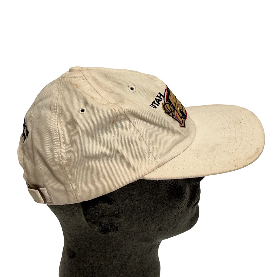 De colección 1998 Finales NBA Sombrero Chicago Sombrero Blanco Ajustable NBA Barbacoa 8 de junio Foto 4 de 4