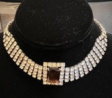 Victorian-Style Rhinestone Choker Necklace With purple-Colored Stone Vintage