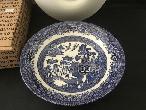 CHURCHILL OF ENGLAND Set Of 2 Soup Bowls Blue Willow Original Box NIB BW08 - Picture 2 of 4