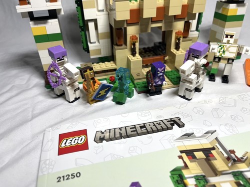 100% Complete Lego Minecraft 21250 The Iron Golem Fortress - 第 3/13 張圖片