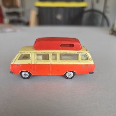 Vintage 1975 Tomica Tomy No.56.57 S=1/68  Toyota Hiace Commuter Van Japan 40