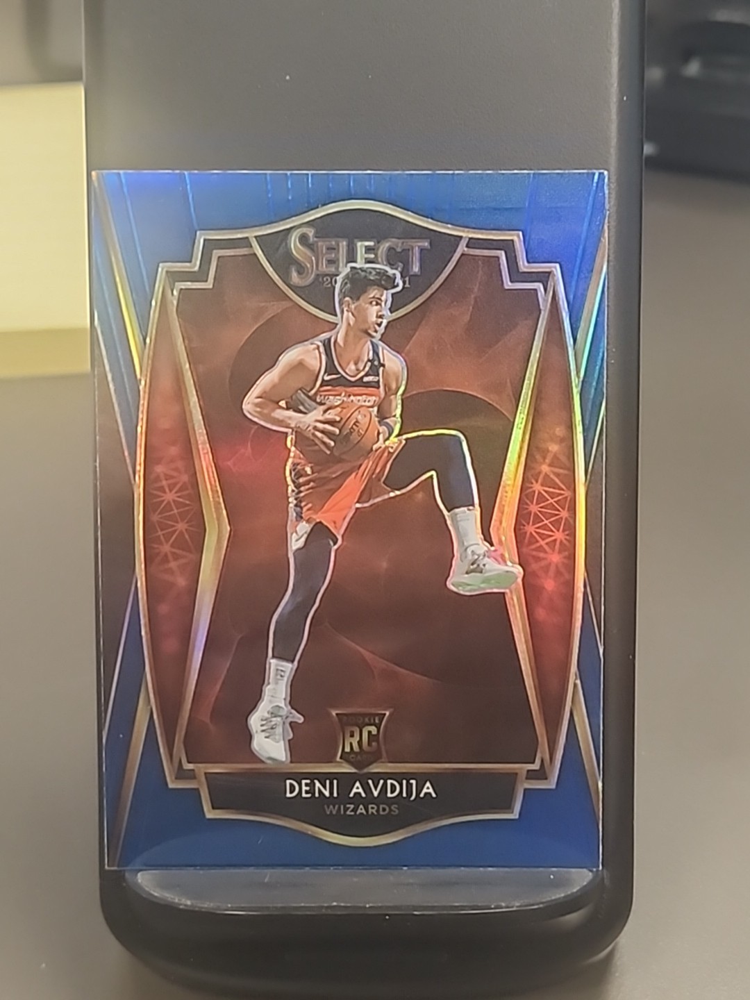 2020-21 Panini Select - Premier Level Blue Prizm #180 Deni Avdija (RC)