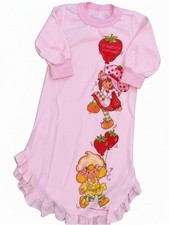 1980s Light Pink Strawberry Shortcake Night Gown
