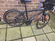Scott Sub 30 Hybrid Bike 17" Frame. Excellent Condition.
