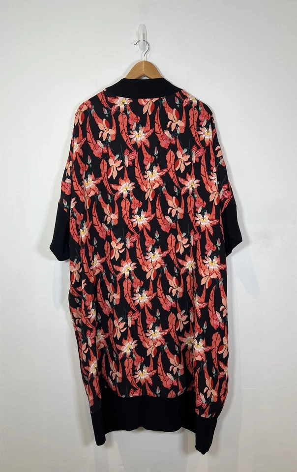 Chaqueta Kimono Floral Somerset by Alice Temperley Talla 12 – PVP £120 NUEVA CON ETIQUETAS Lujo Foto 4 de 4