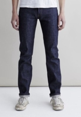 A.P.C. NEW STANDARD JEAN CLASSIQUE SELVEDGE BUTTON FLY JEAN, SIZE 29.