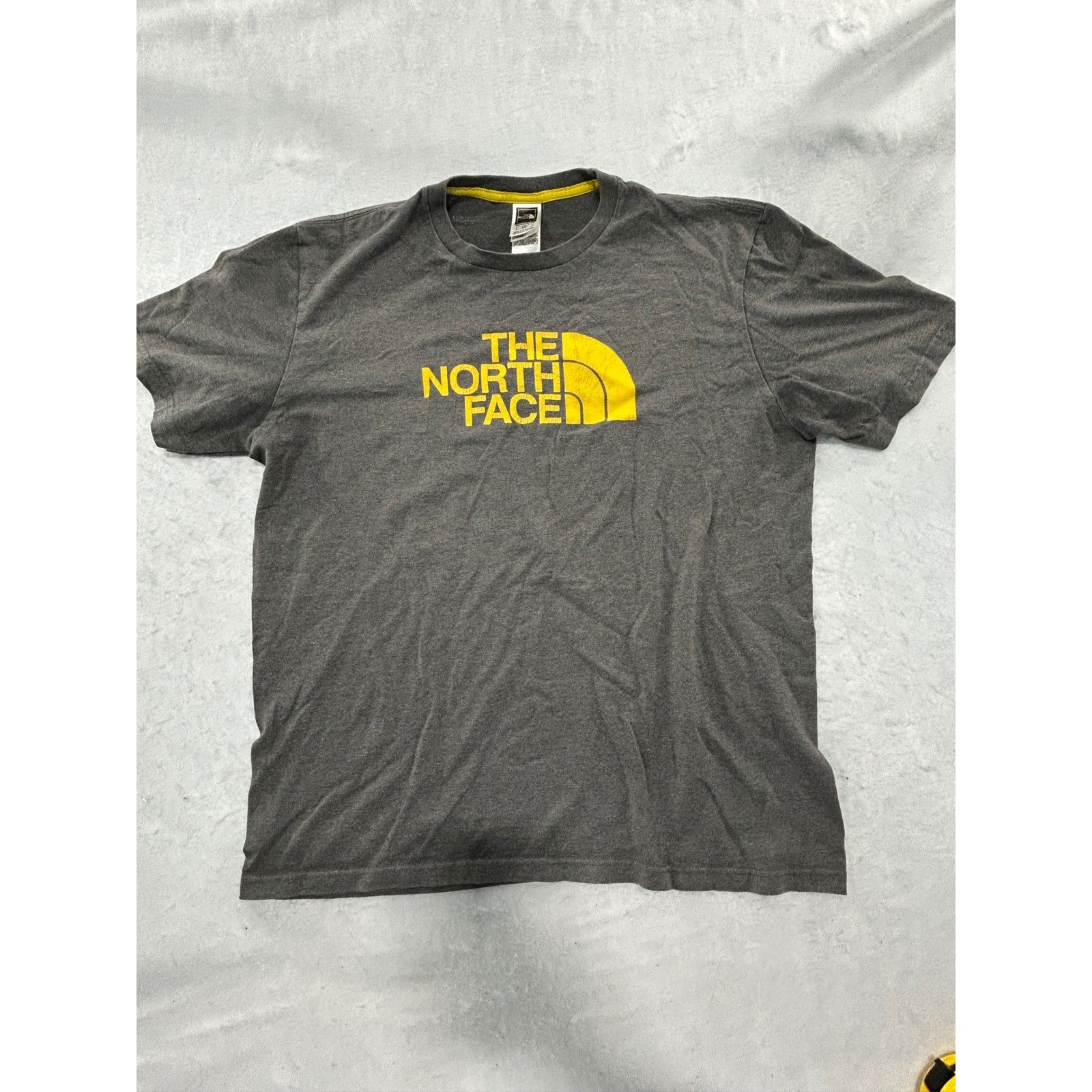 The North Face Mens Graphic T-Shirt Large Gray Yellow Half Dome Logo Tee
