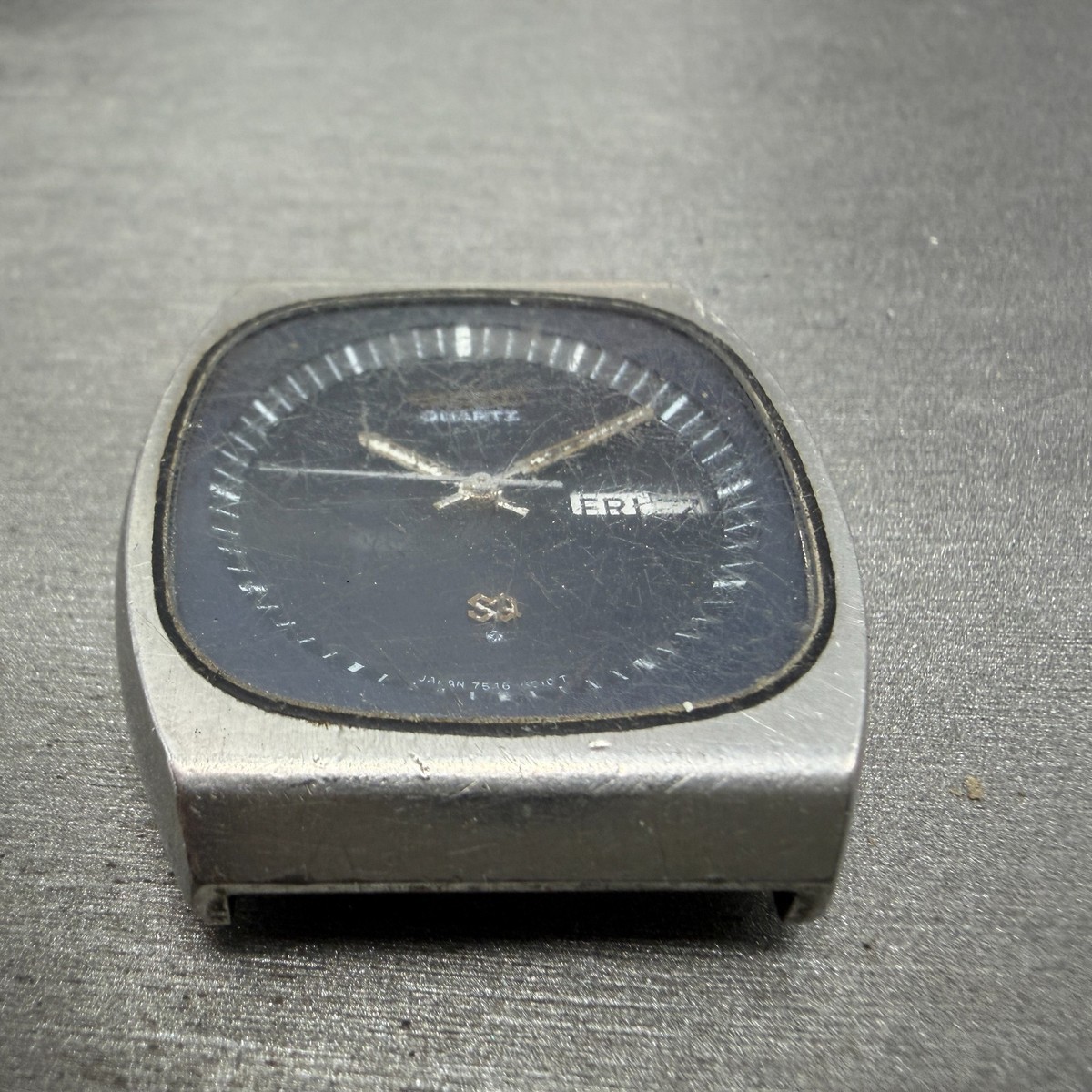 Seiko SQ Watch Men 36mm Blue Dial Silver Tone Rectangle Daydate