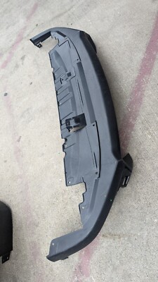 2023 2024 HONDA HR-V FRONT LOWER VALANCE OEM 71105-3W0-ZZ00 non