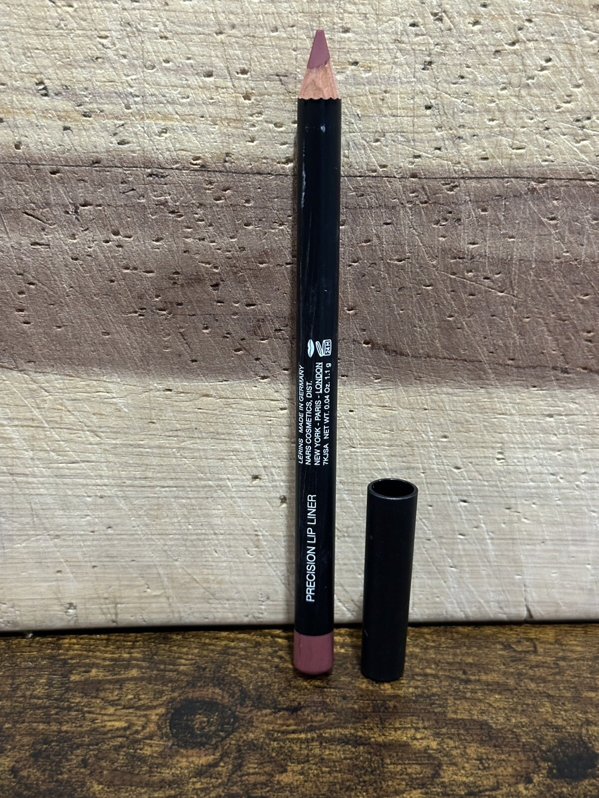 ~ Lerins ~ 0.04 Oz / 1.1 G Nwob